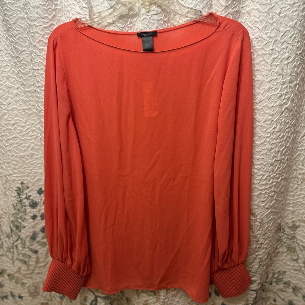 Ann Taylor Factory Long Sleeve Blouse – Coral – Size Large – NWT